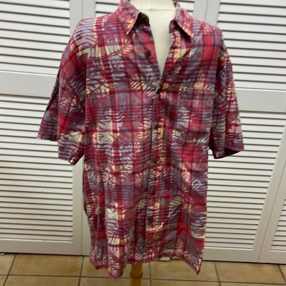 Island 2 Island Colored Hawaiian Shirt with Front Pocket Size XL